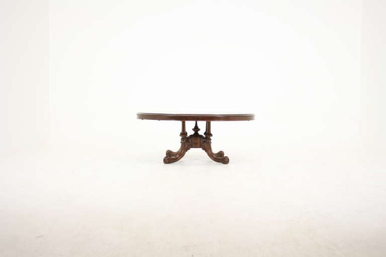 Antique Scottish Victorian Oval Inlaid Walnut Coffee Table, circa 1880 6