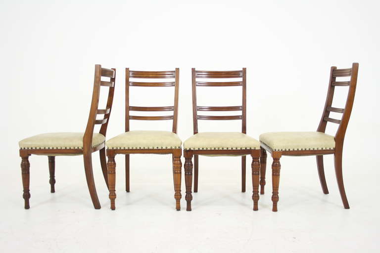 Set of Eight Antique Scottish Victorian Mahogany Dining Chairs, circa 1890 2