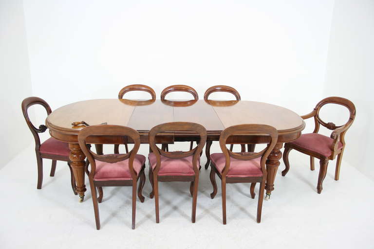 Antique Scottish Victorian Mahogany Oval Dining Table with Two Leaves, 1870 5