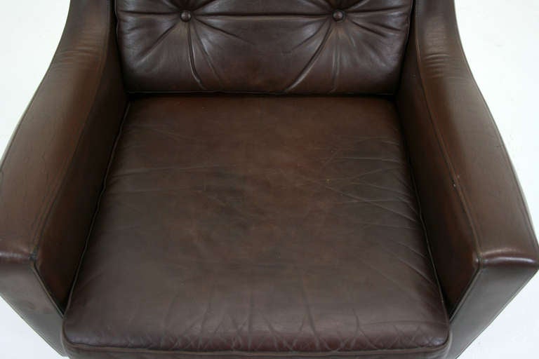 Leather and Rosewood Tall Lounge Chair 2