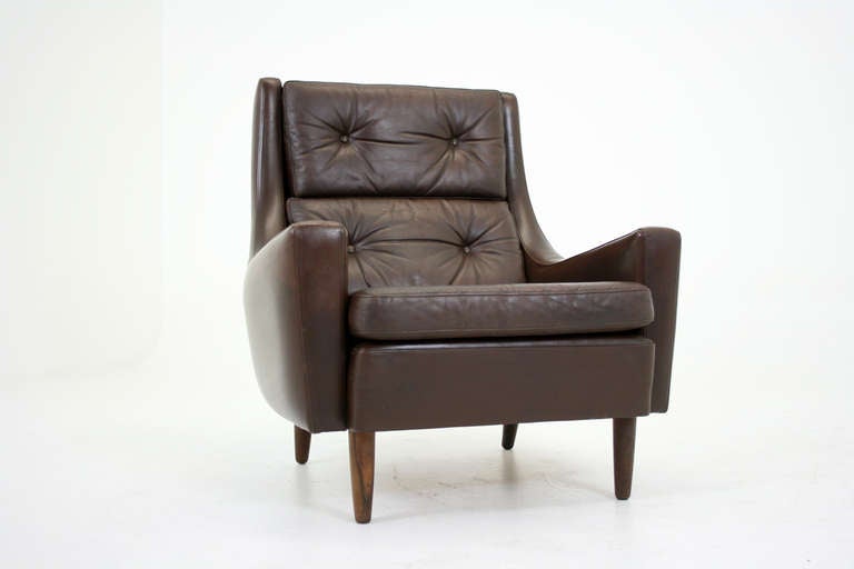 Leather and Rosewood Tall Lounge Chair 4