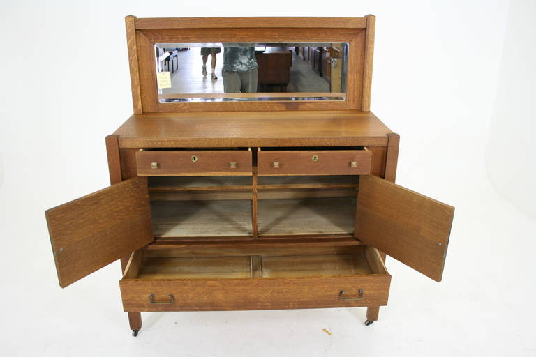 Arts & Crafts Mission Oak Buffet or Sideboard with Bevelled Mirror 3