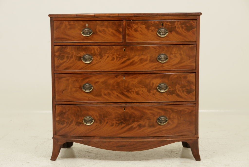 A nicely proportioned Victorian mahogany bow front chest of drawers with 2 narrow drawers and 4 wide drawers.  Original hardware on splayed feet.<br />
<br />
************** Important Customs Information ******************<br />
<br />
Please