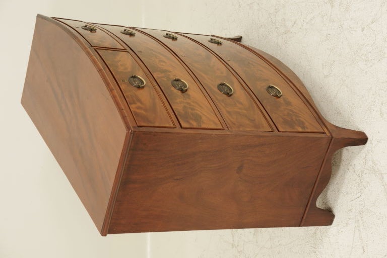 Veneer Victorian Mahogany Bow Front Chest Of Drawers