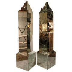 Mind-Bending Neo-Brutalist Mirrored Pilasters
