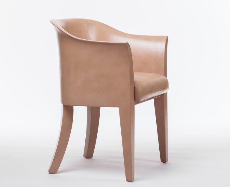 Fauteuil « Tulip » de Karl Springer en cuir nude