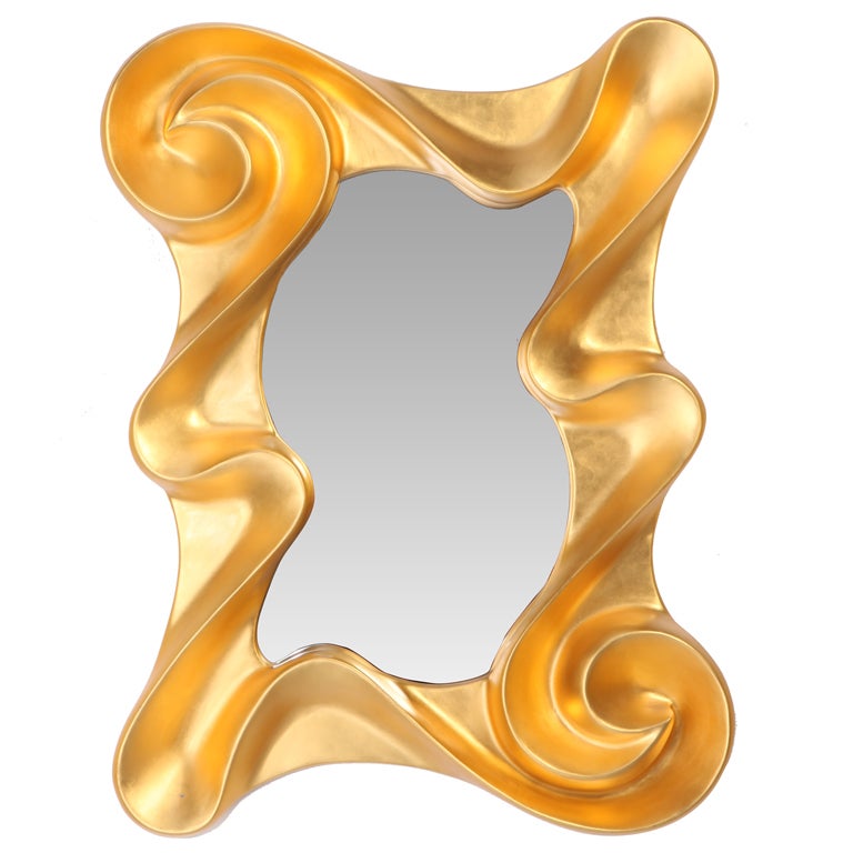 Miroir sculptural en feuilles d'or 24 carats et plâtre en vente