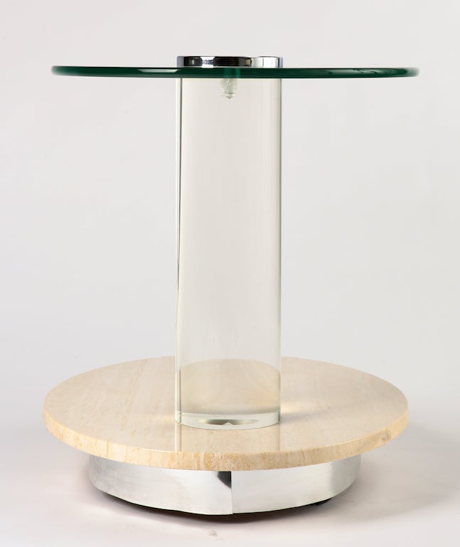 Américain Table d'appoint ou chariot de bar ovale en travertin et lucite en vente