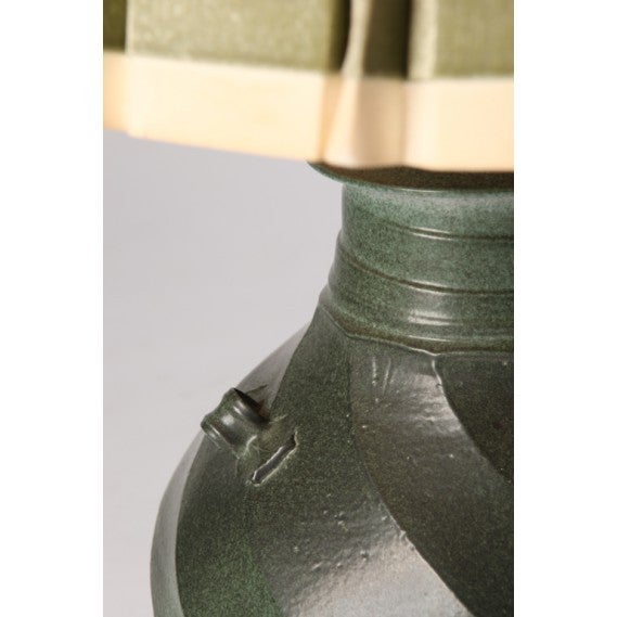 ceramic vessel table lamp