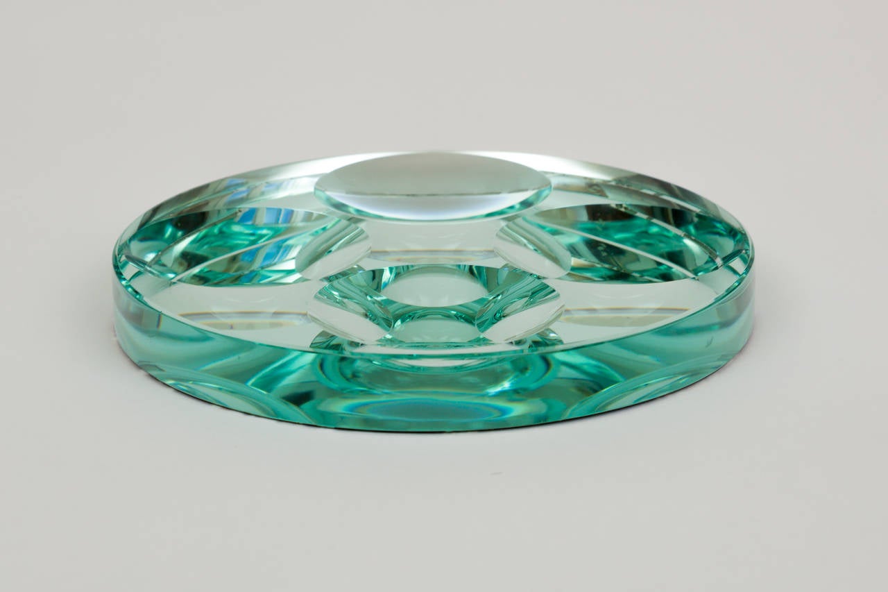 Fontana Arte circular Op Art glass sculpture dresser tray, Italy, 1950s.