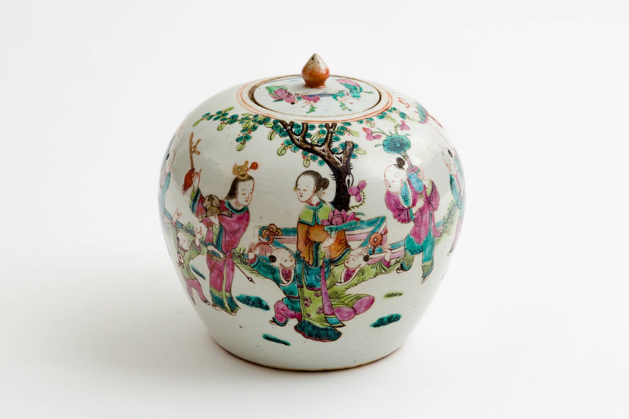 Antique 19th Century Chinese Famille Rose Covered Ginger Jar 1