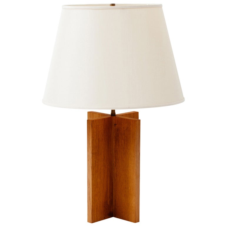 Very Goods | Vintage Oak "Croisillon" Table Lamp After Jean Michel Frank  For Sale at 1stdibs