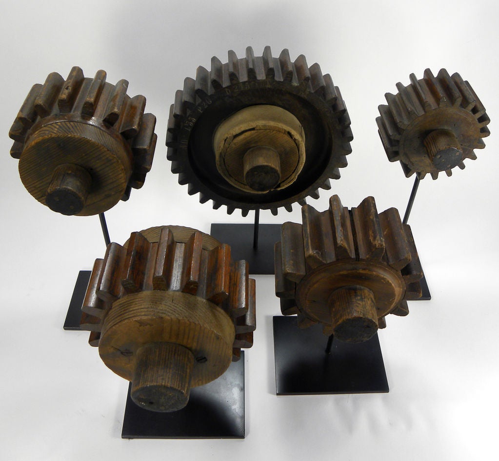 Set of five wooden industrial gear molds In Excellent Condition In New York, NY