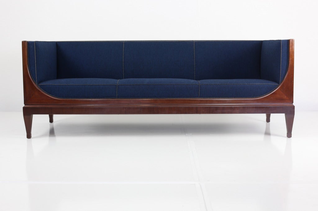Frits Henningsen sofa
Design evolution…. 
Clean lines, minimalist aesthetic and impeccable proportions embody modern design, but, this 1940’s hall style sofa evolved from the classic European forms that inspired the Danish furniture designer and