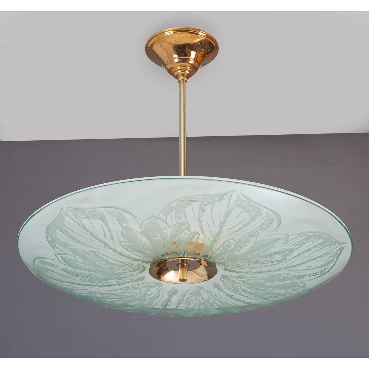 Pietro Chiesa (1892-1948) for Fontana Arte.

Glass chandelier with acid etched foliate decor and polished brass mounts,
Italy, 1930s.

Signed.

Rewired for use in the U.S.