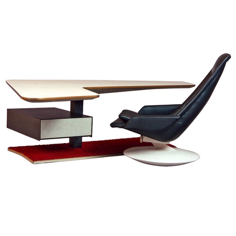 Boomerang Desk and Gemini Chair, France, 1970s