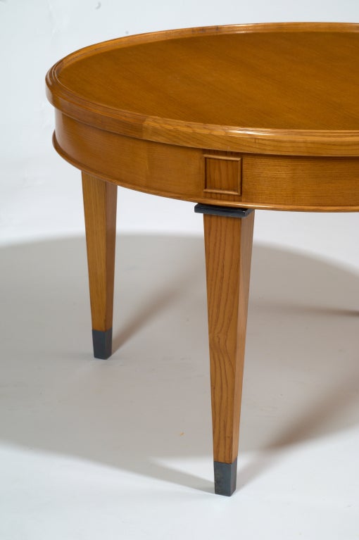 Light Wood Neoclassical Coffee Table, France, 1950s In Good Condition For Sale In New York, NY