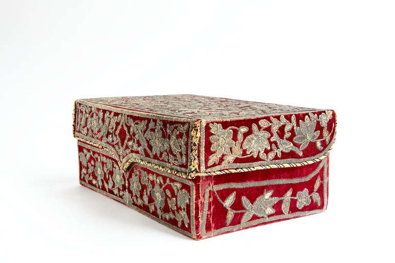 Italian An Early 18th Century Continental Embroidered Box