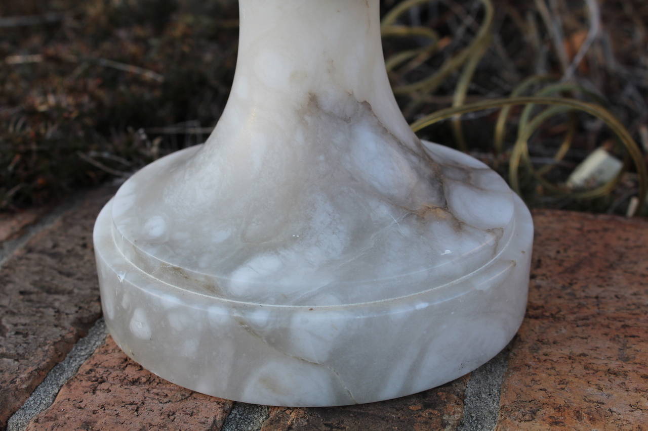 20th Century Italian Neoclassical Marble and Glass Lamp by Sarreid For Sale
