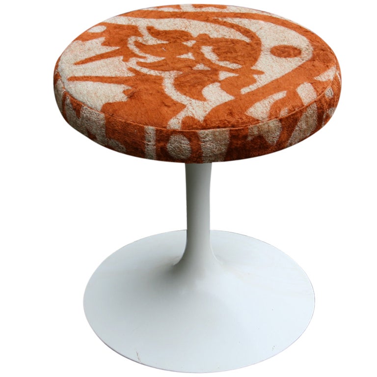 An Early Knoll Tulip Stool by Eero Saarinen