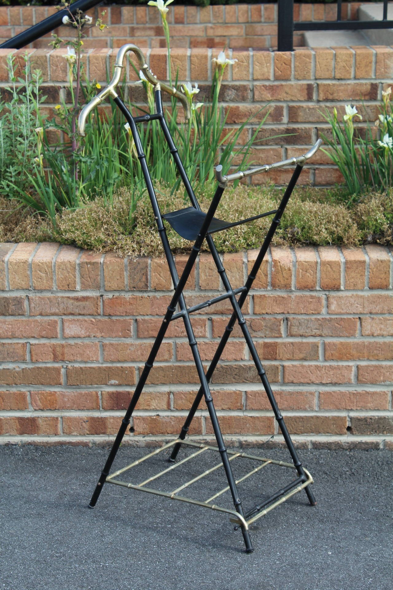 French Gentleman's Valet, Manner of Jacques Adnet For Sale 4