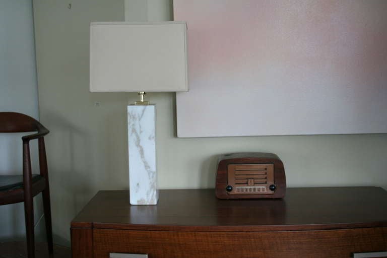 A Marble Table Lamp by T.H. Robsjohn-Gibbings For Sale 1