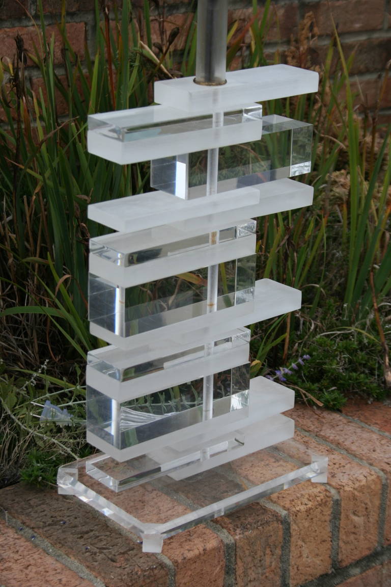 American Stacked Lucite Table Lamp For Sale