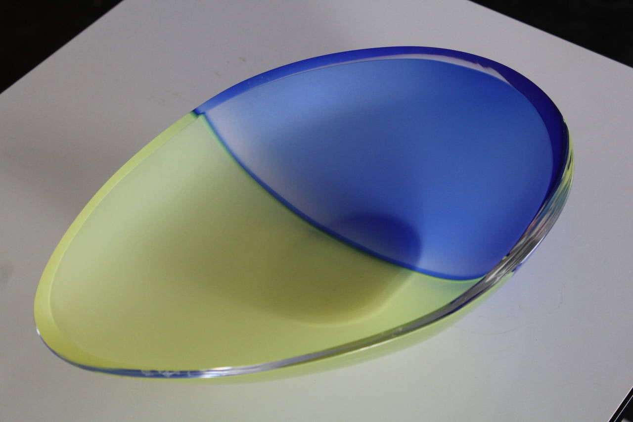 Two-Color Italian Bowl by Barbini, Murano