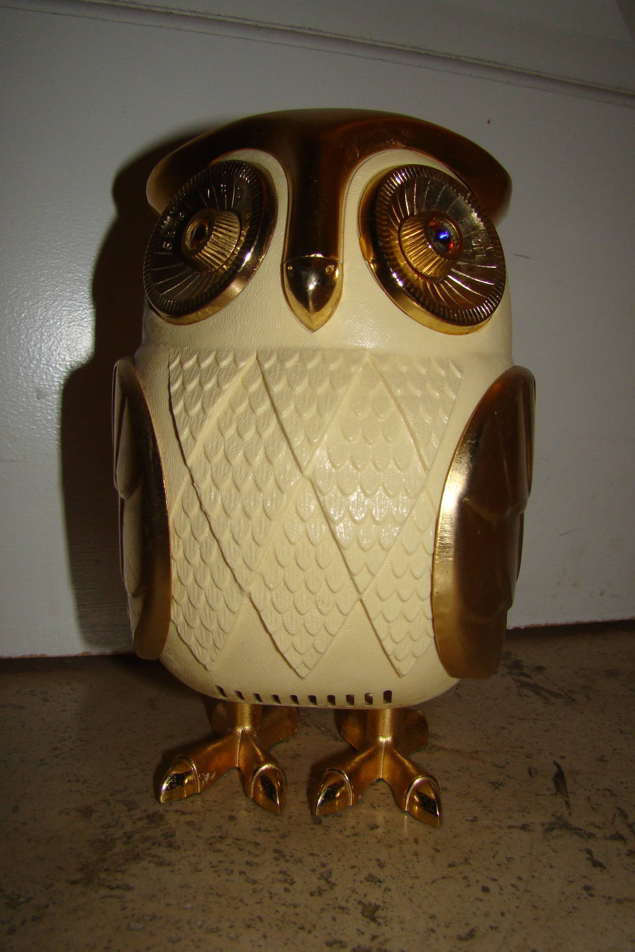 owl radio vintage