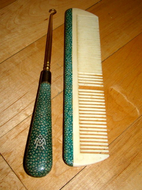 Art Deco English Shagreen Hand Mirror & Comb Vanity Set 3
