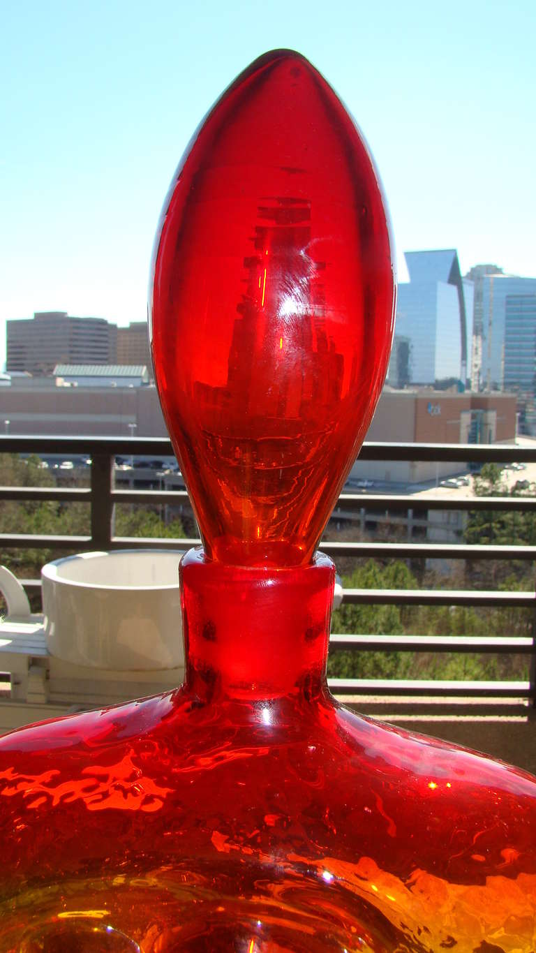 Blenko Glass Wayne Husted Bubble Decanter Model 6310 In Excellent Condition In Atlanta, GA