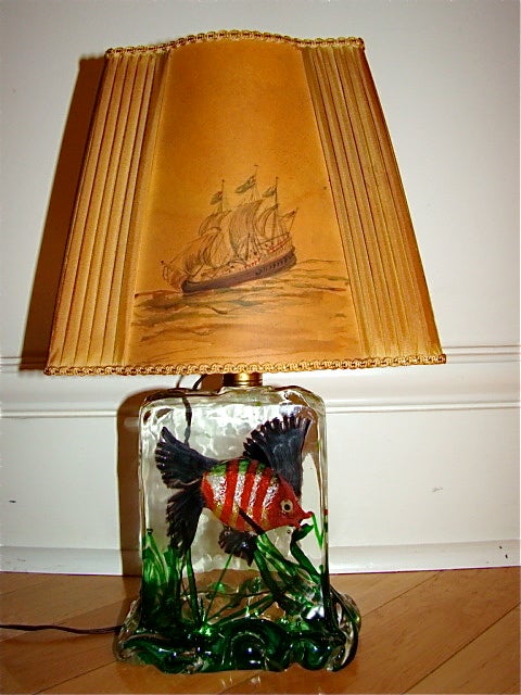 Mid-20th Century Alfredo Barbini Cenedese Murano Glass Aquarium Fish Lamp