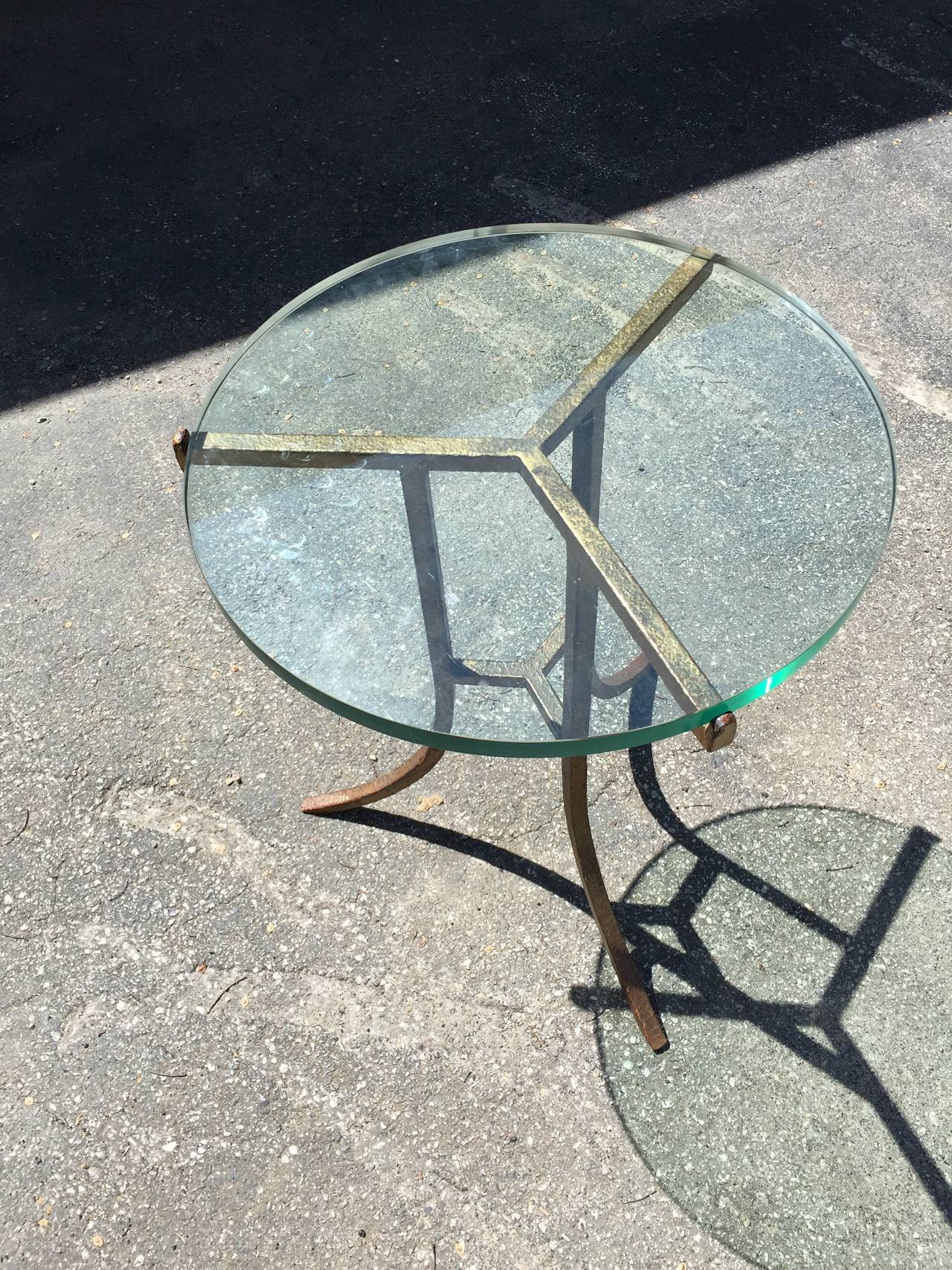 Mid-Century Sculptural Iron and Glass Top Gueridon Table In Excellent Condition In Atlanta, GA