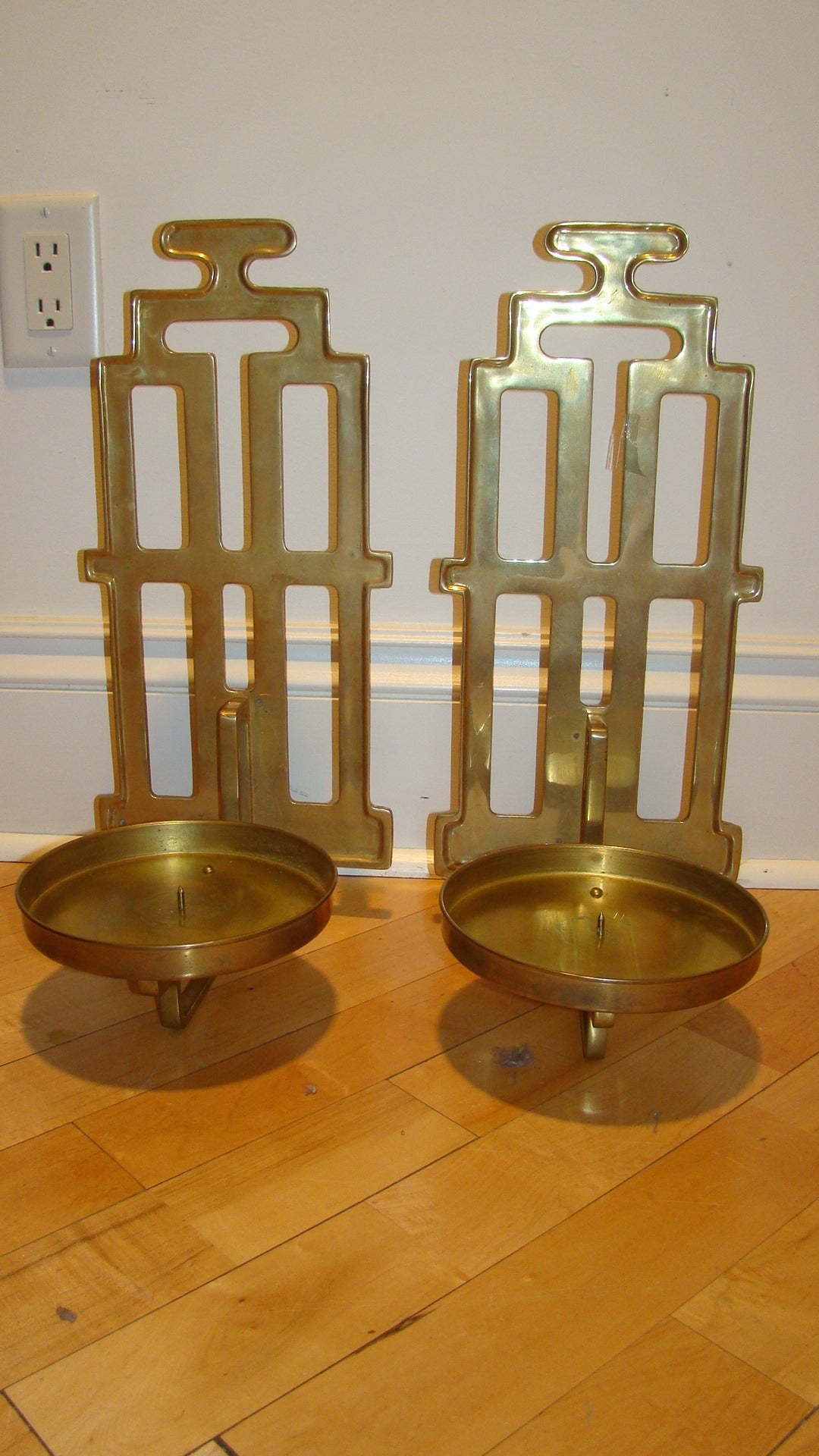 Pair of Sarreid Brass Sculptural Mid-Century Candleholders In Excellent Condition In Atlanta, GA