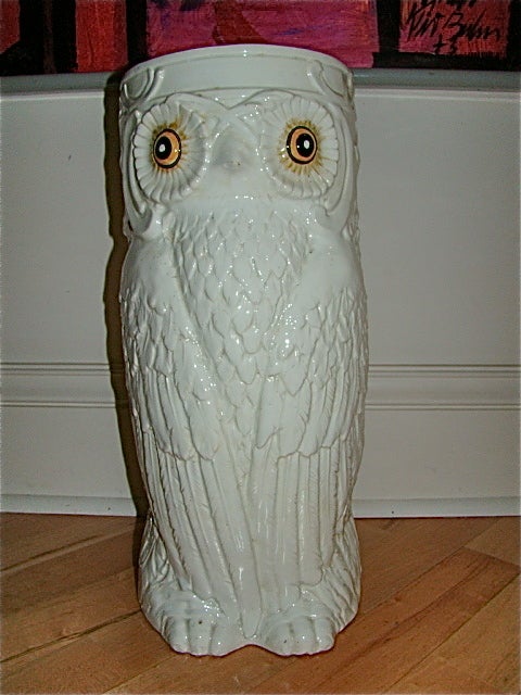 Beautiful Italian Pottery Owl Floor Vase/Umbrella Holder. This unique piece is comprised of hand made white glazed pottery in the form of an owl. Signed and numbered Italy on the underside.