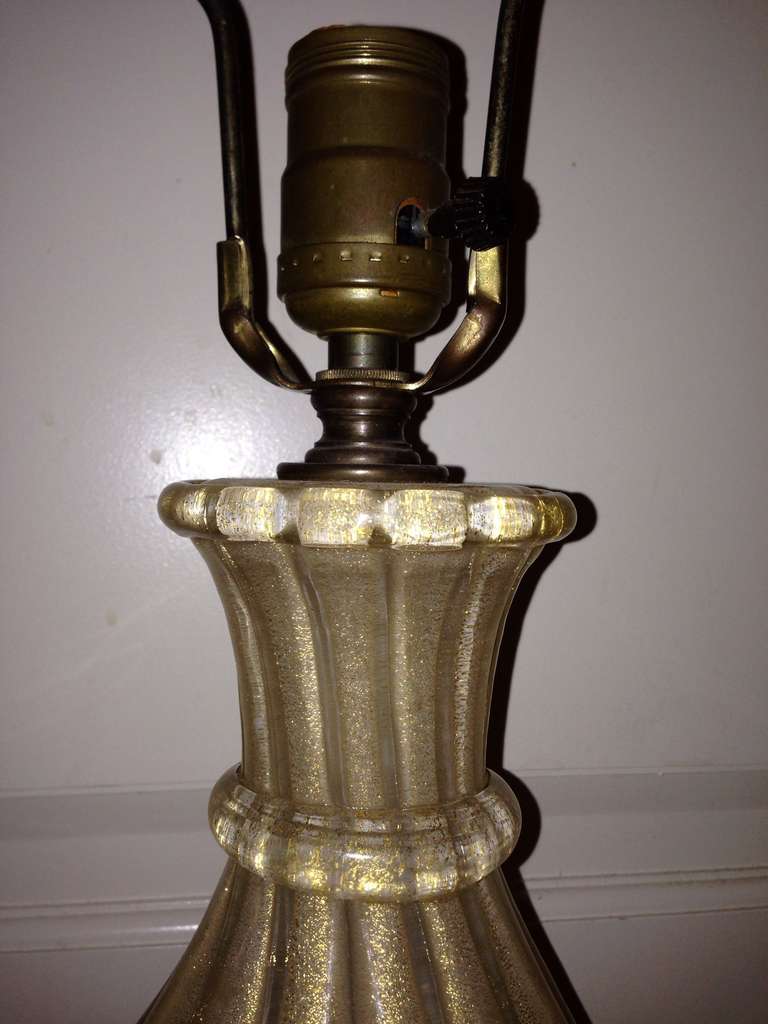 Mid-20th Century Barovier Murano Glass Cordonato D'oro Table Lamp