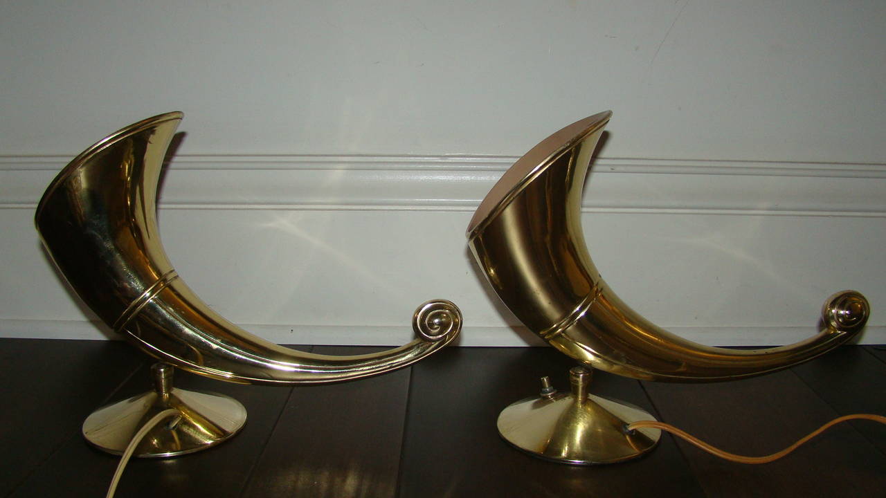 Stiffel Pair of Sculptural Brass Horn Table Lamps In Excellent Condition In Atlanta, GA