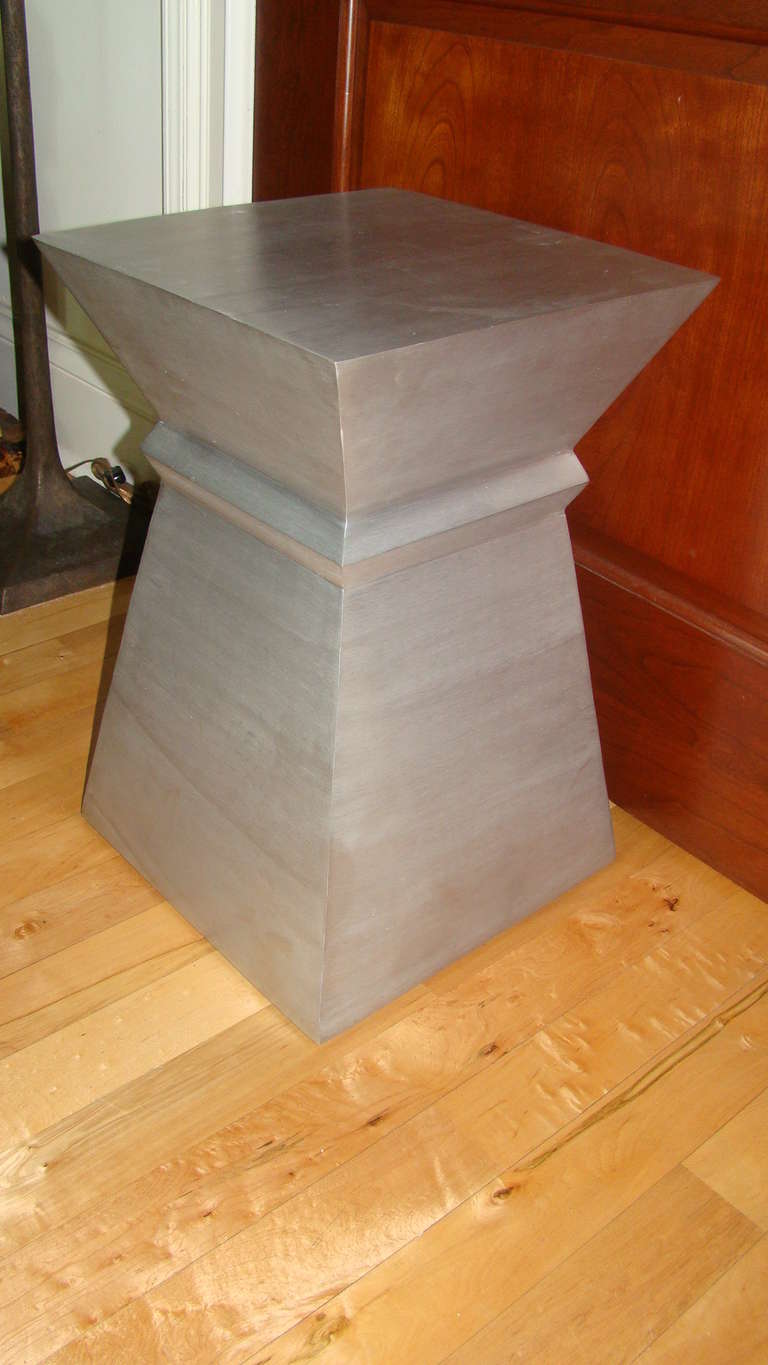 Mid Century Aluminum Geometric Pedestal Table In Excellent Condition In Atlanta, GA