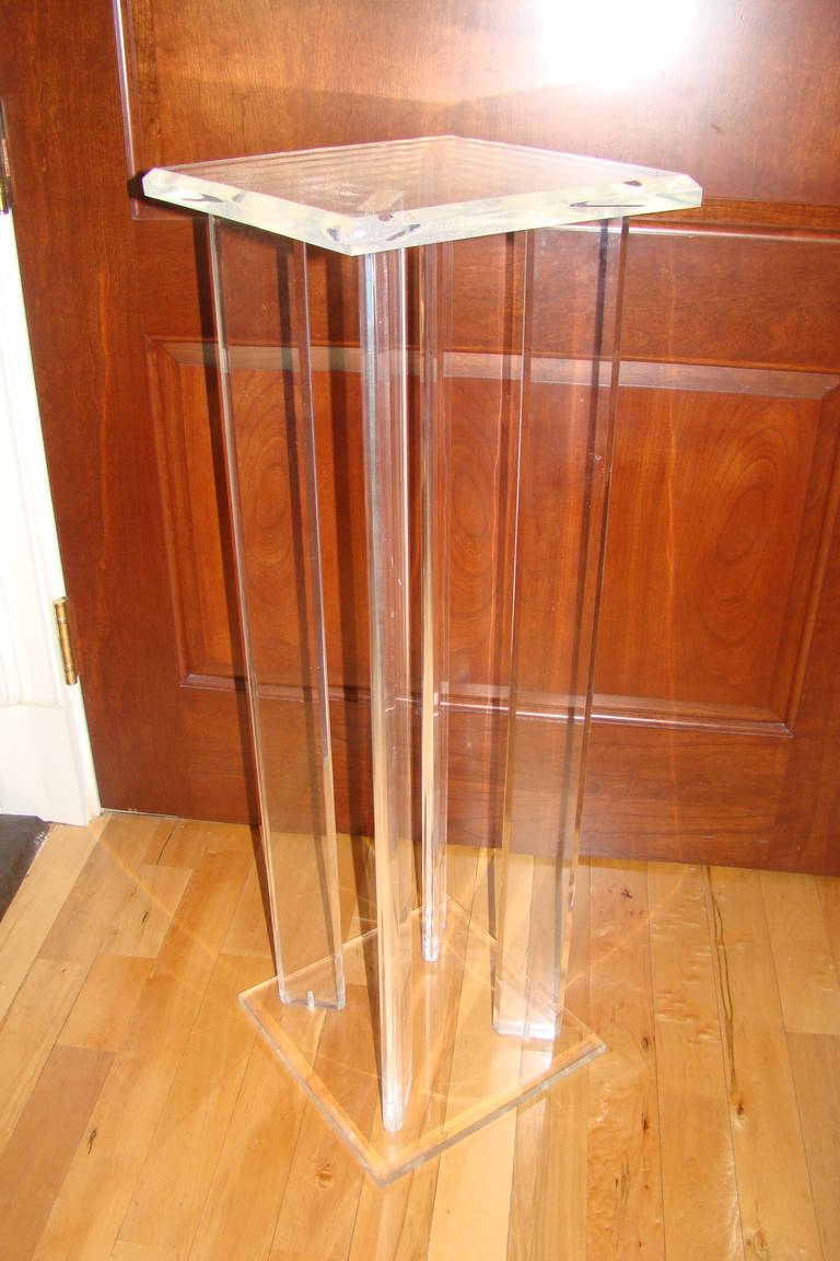 Lucite MidCentury Pedestal Sculpture Stand Table at 1stDibs