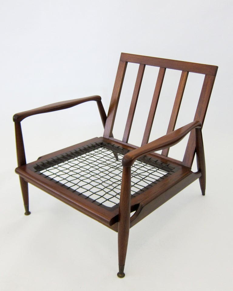 Mid-Century Lounge Chair 1