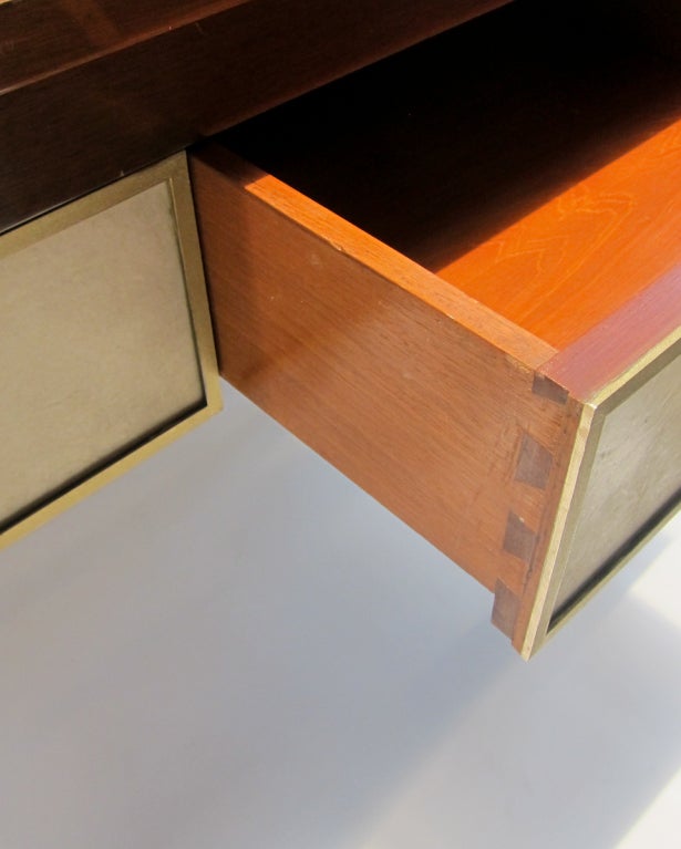 Mid-Century Sidetable 1