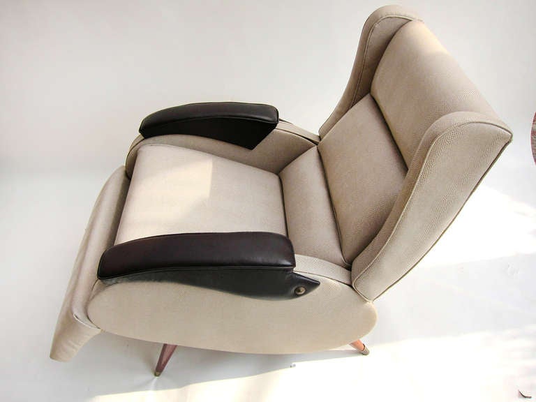 Mexican Mid-Century Recliner by Repouset For Sale