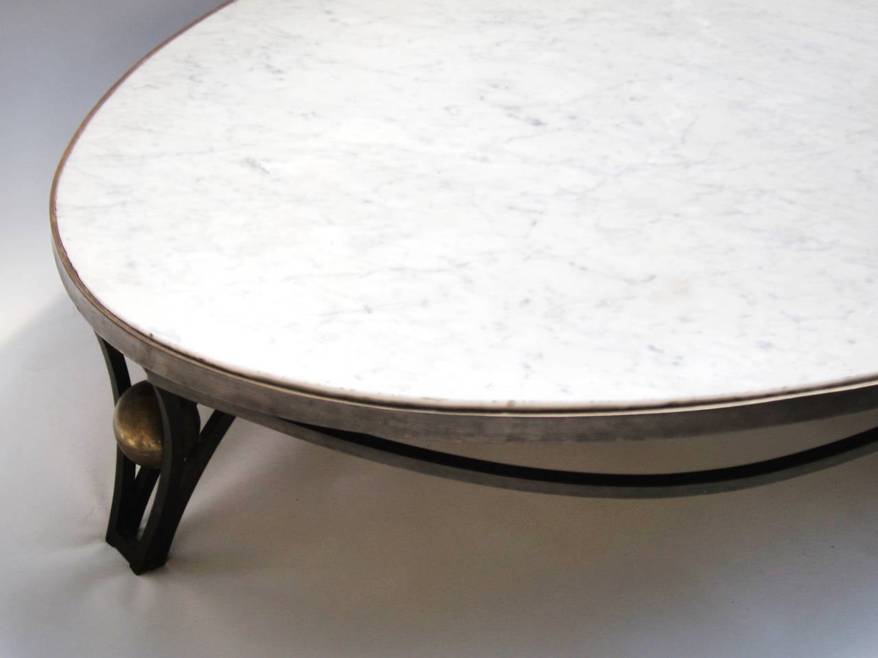 Mid-20th Century Coffee Table by Arturo Pani For Sale