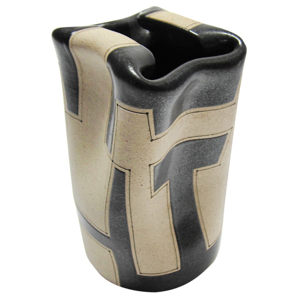 Ceramic Vessel - Gustavo Perez For Sale
