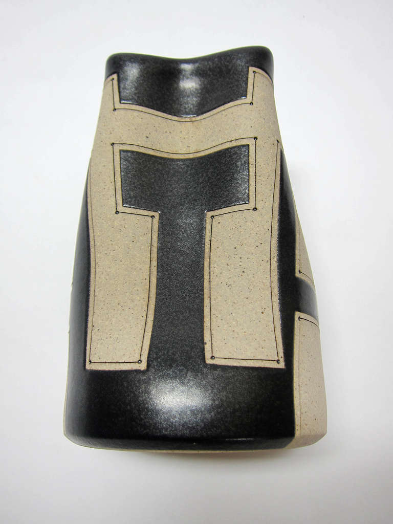 Ceramic Vessel - Gustavo Perez For Sale 1