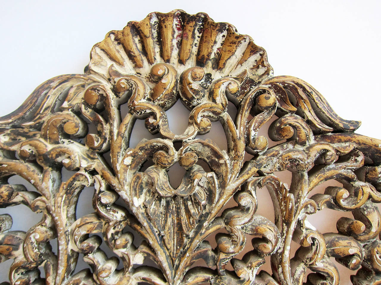 Early 20th Century Hand-Carved Baroque Style Mirror 2