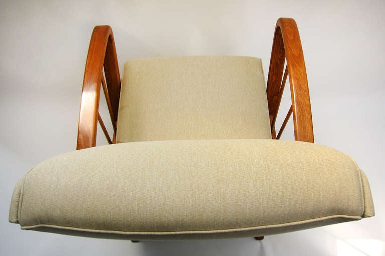 Mid-Century Lounge Chair 3