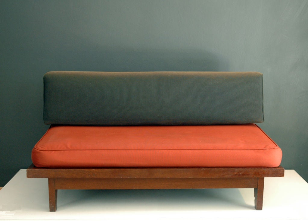 Loveseat by Clara Porset in mahogany and upholstery. A rare piece very representative of Mexican Modernism. With original upholstery. 

Presented at the Clara Porset Exhibit at Franz Mayer (2006) and at the Vida y diseño exhibit at Fomento Banamex