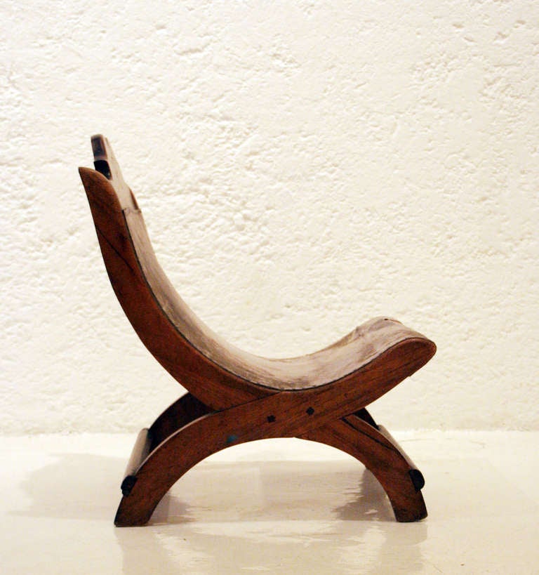 Butaque chair from the Rosa and Miguel Covarruvias personal collection. Engraved initials.