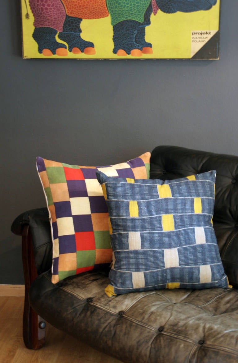 Beautiful cushions made with printed textiles by designer Jennifer Shorto. Presented in different designs, two different sizes and made in Linen-cotton or tussah silk. <br />
<br />
Excellent new condition. Unitary price.